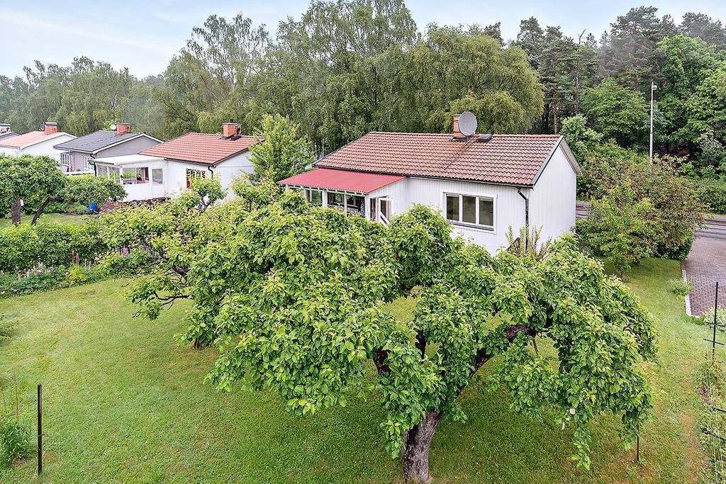 14 tillbyggnad veranda pa plintar ballsta bromma gamla bromstensvagen stockholm